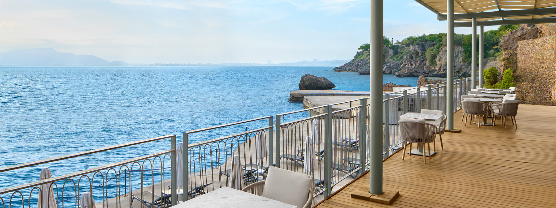 Akra Antalya Beach Bar Banner2