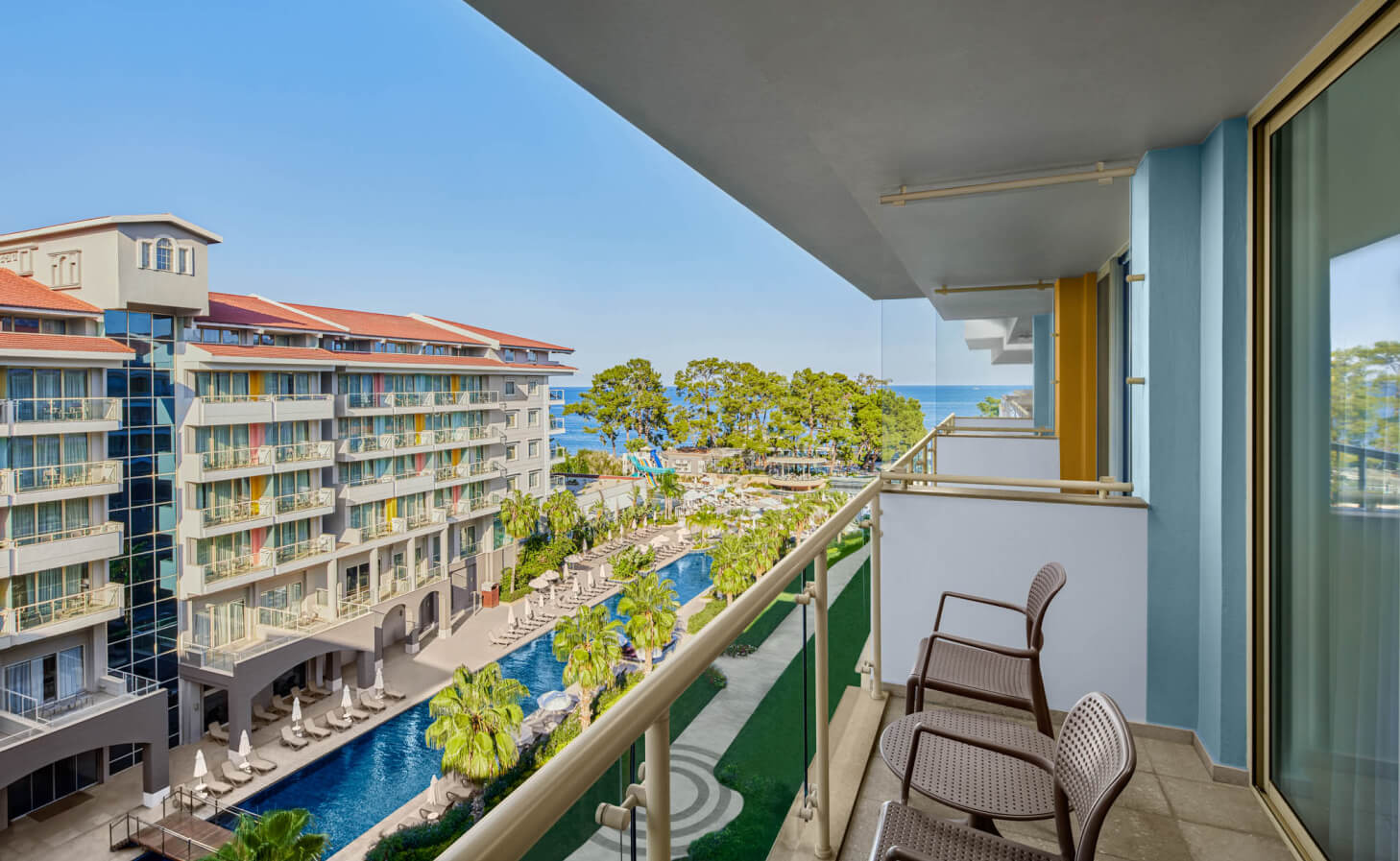 Akra Kemer Superior Yandan Deniz Manzara Galeri D2