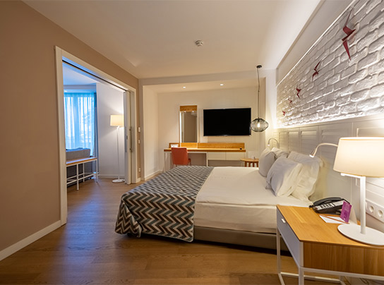 Akra Kemer Aile Suiti Card2