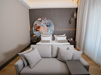 Akra Hotels Infinity Suit Card4m