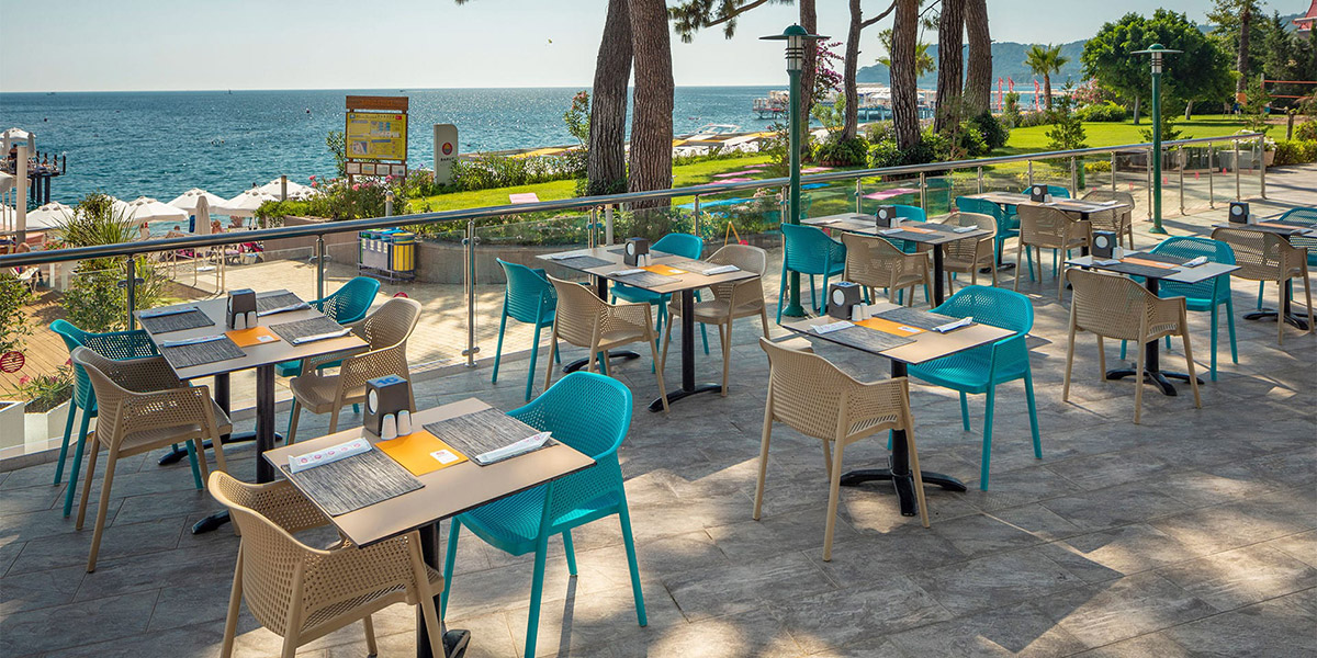 Akra Kemer Kumsal Snack Restoran (1)