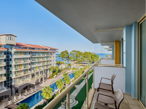 Akra Kemer Superior Yandan Deniz Manzara Card M1