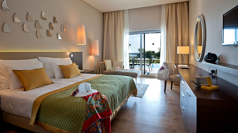Akra Hotels Swim Up Yetiskin Oda (3)