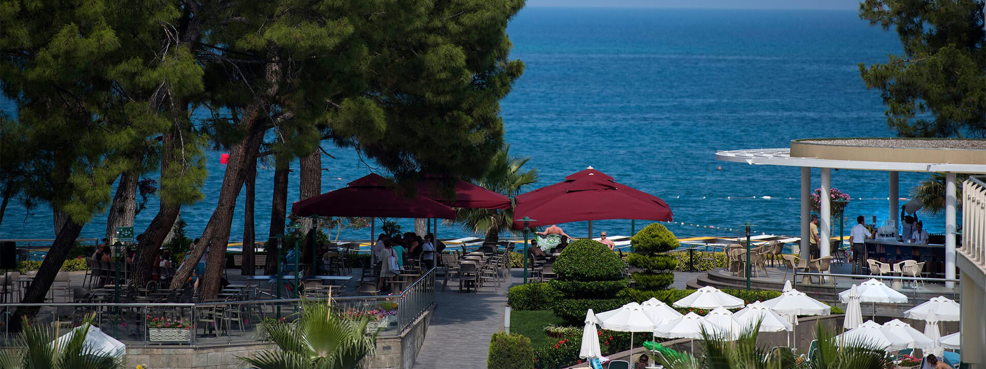 Akra Kemer Havuz Bar Slider